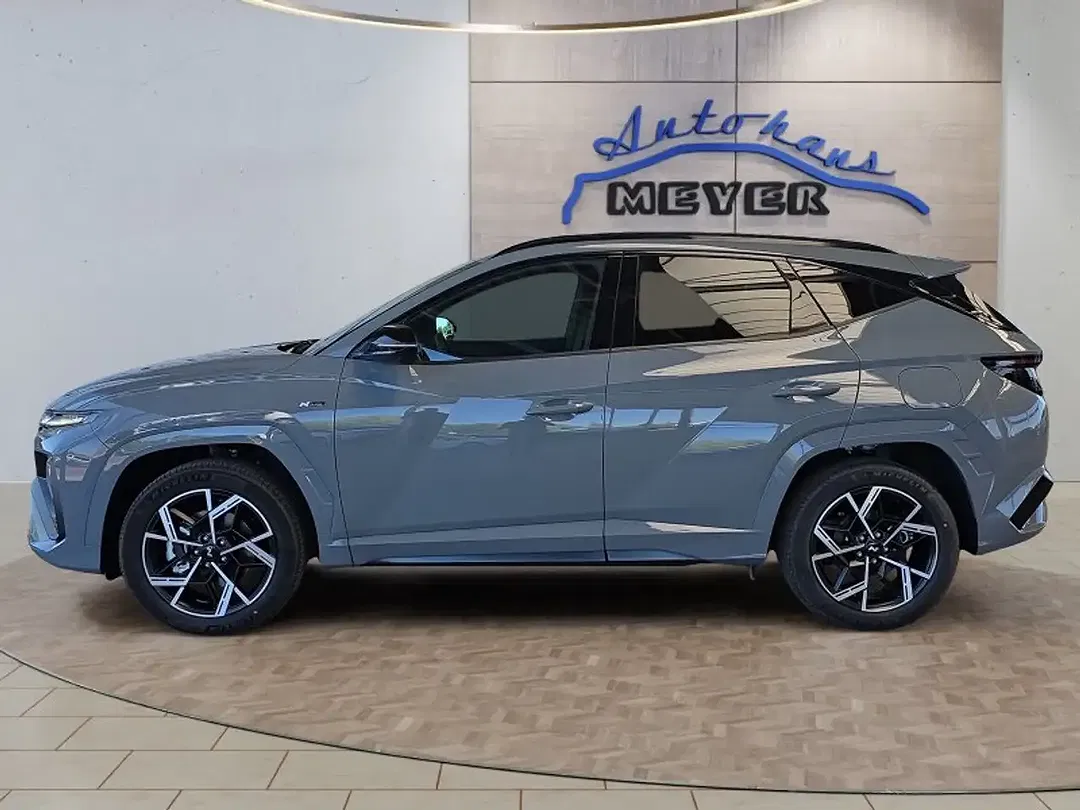 Hyundai TUCSON - Thumbnail 2