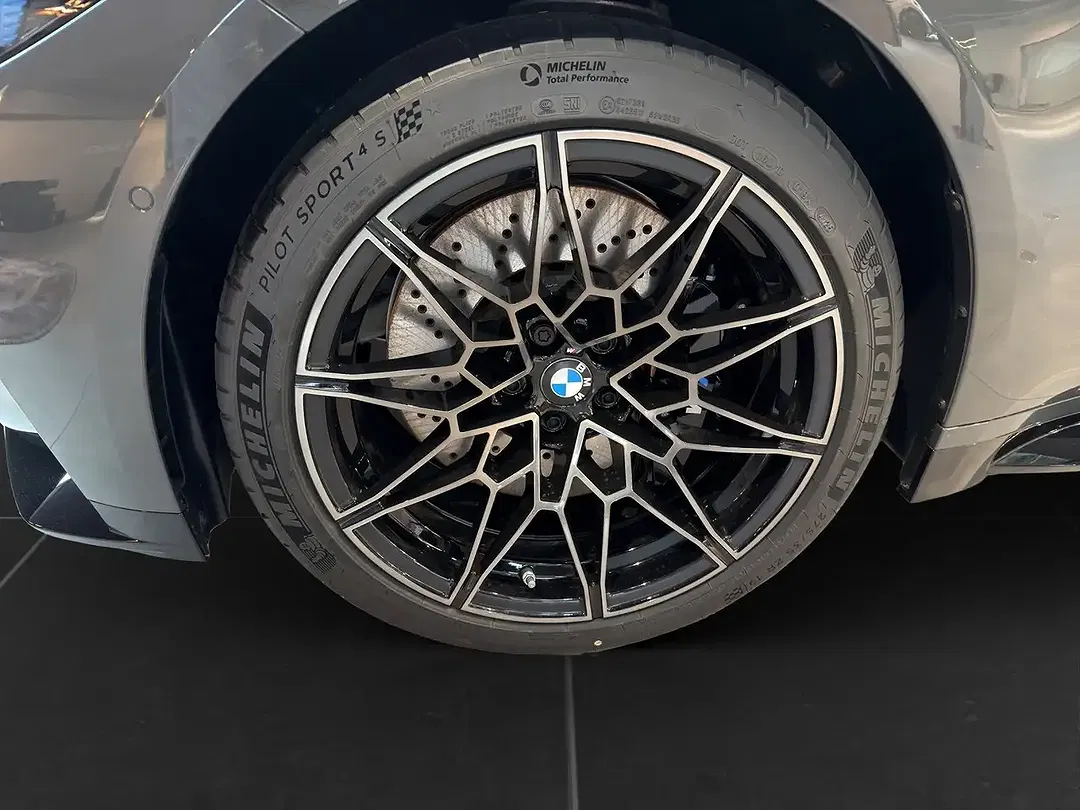 BMW M3 - Thumbnail 7