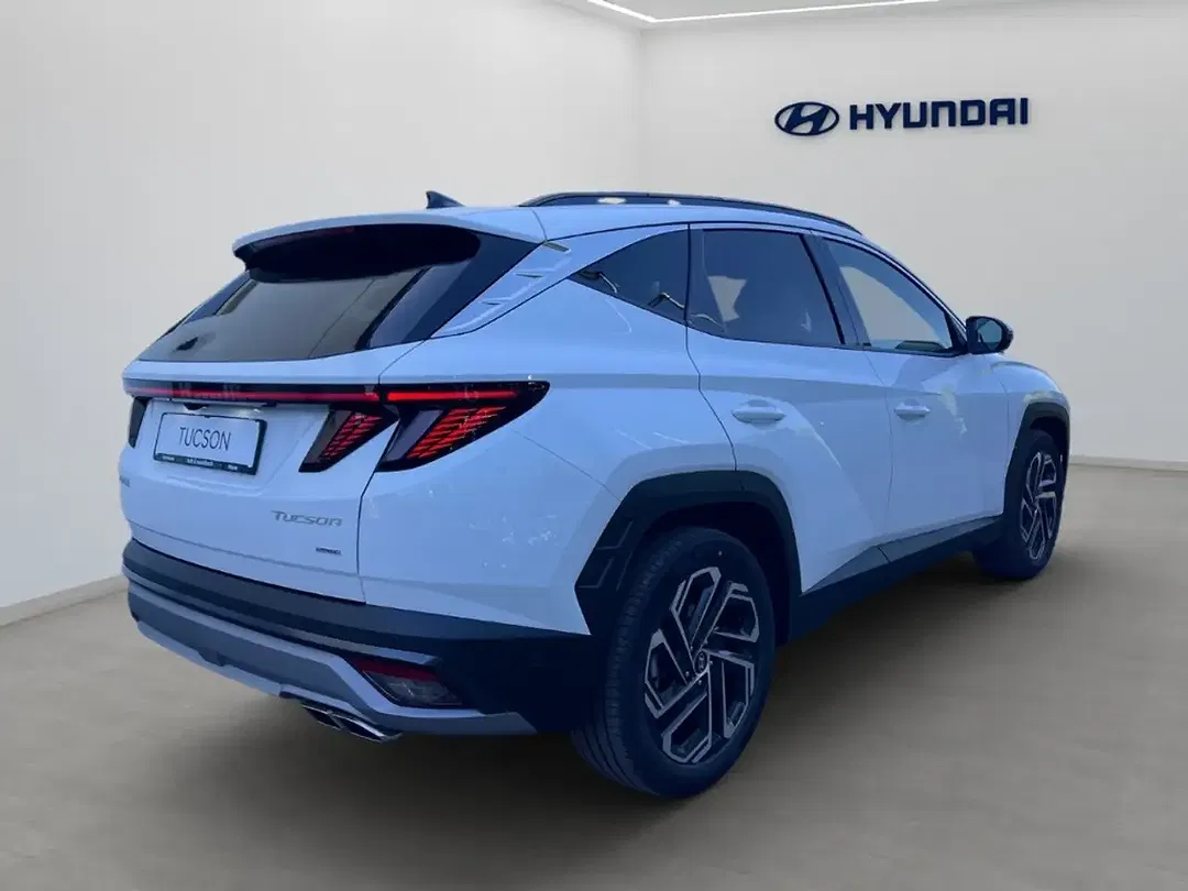 Hyundai TUCSON - Thumbnail 3