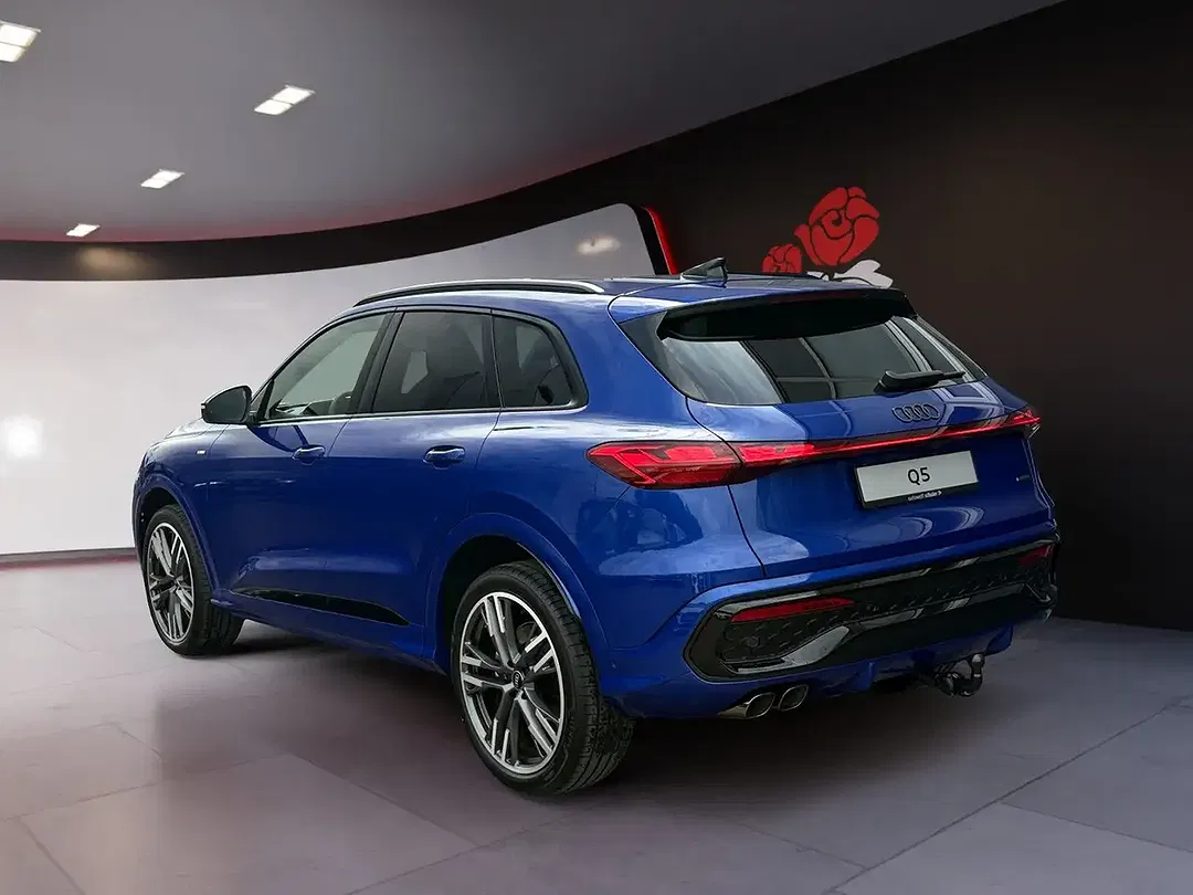 Audi Q5 - Thumbnail 3