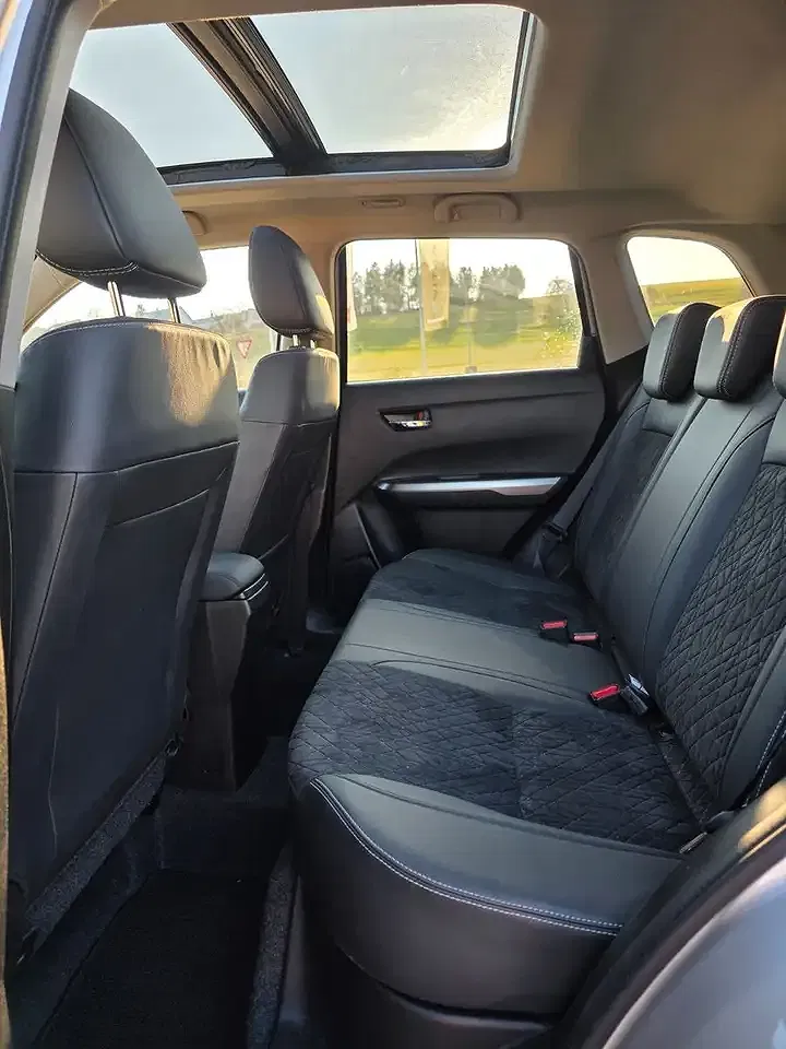 Suzuki Vitara - Thumbnail 14