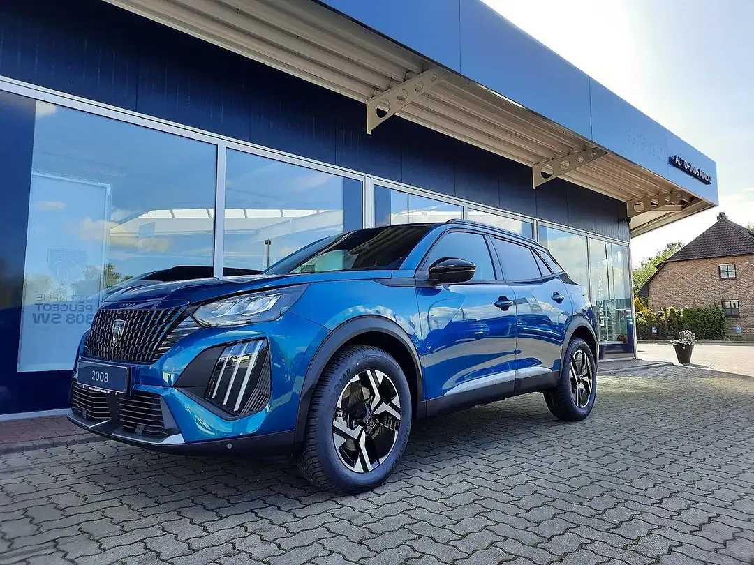 Peugeot 2008 - Thumbnail 3