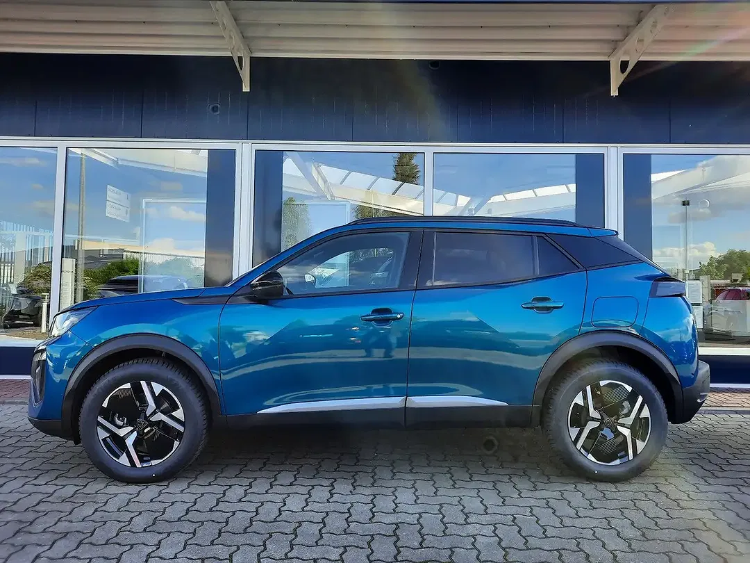 Peugeot 2008 - Thumbnail 4