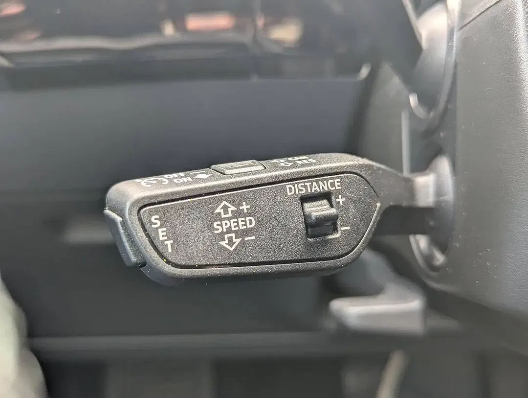Audi Q8 e-tron - Thumbnail 11