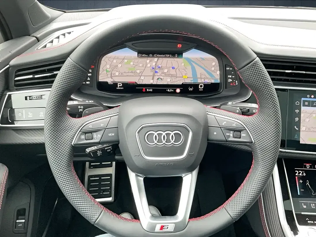 Audi Q7 - Thumbnail 11