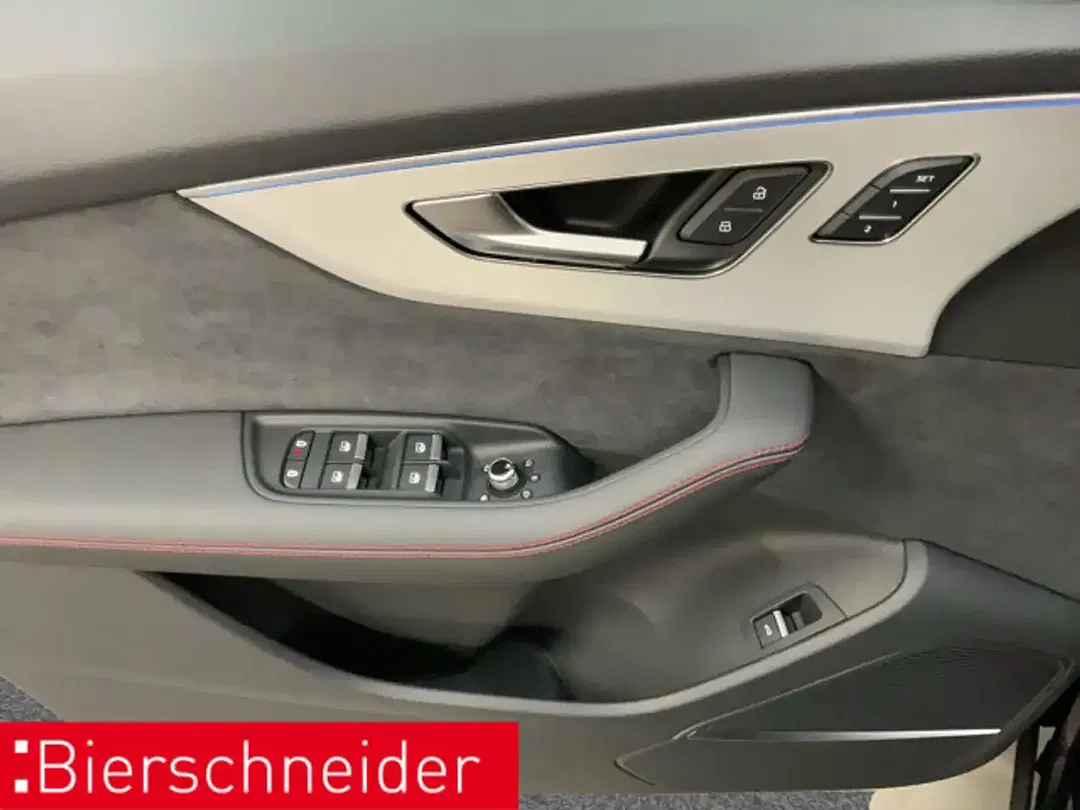 Audi Q7 - Thumbnail 8