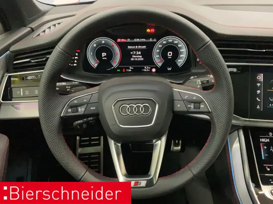 Audi Q7 - Thumbnail 10