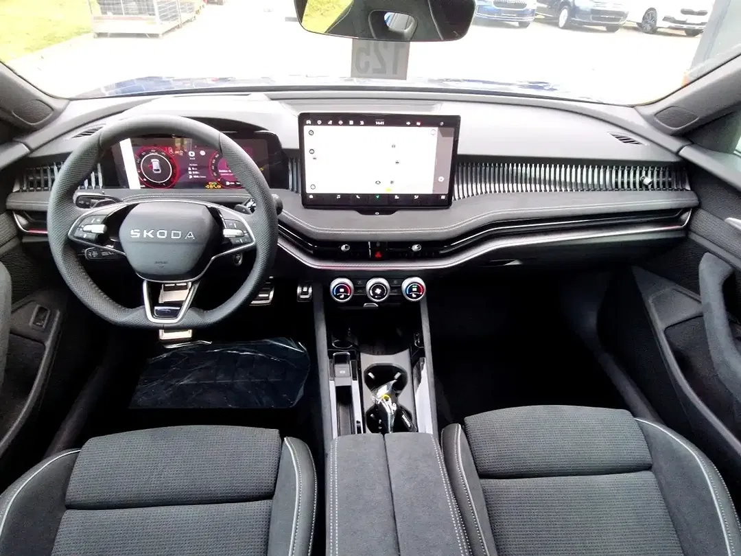 Skoda Superb - Thumbnail 7