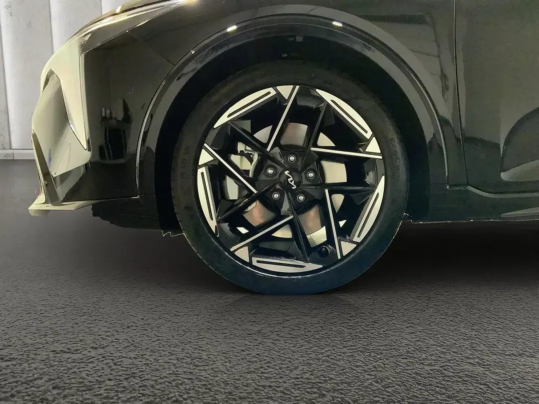Kia K4 - Thumbnail 9