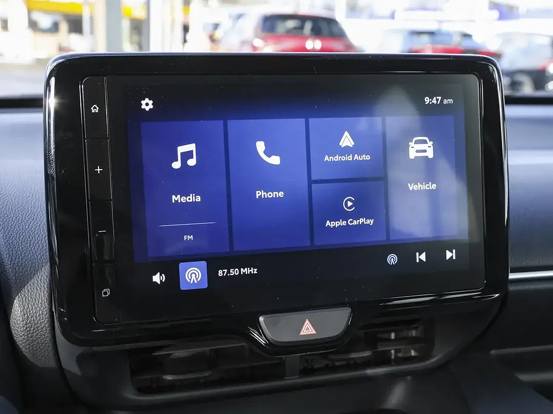 Toyota Yaris - Thumbnail 14