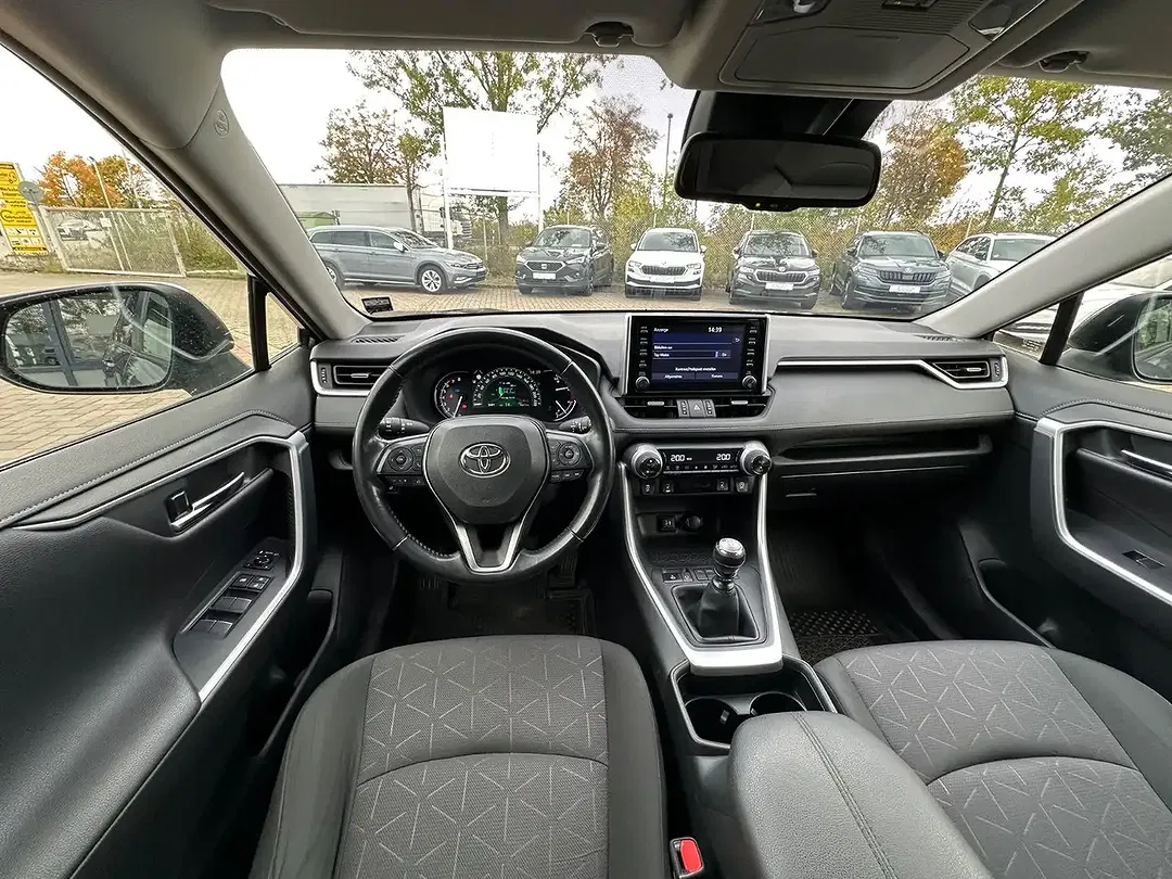 Toyota RAV 4 - Thumbnail 15