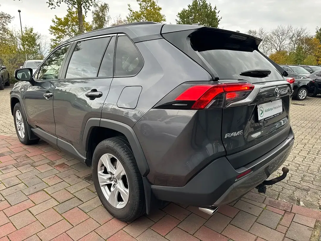 Toyota RAV 4 - Thumbnail 5