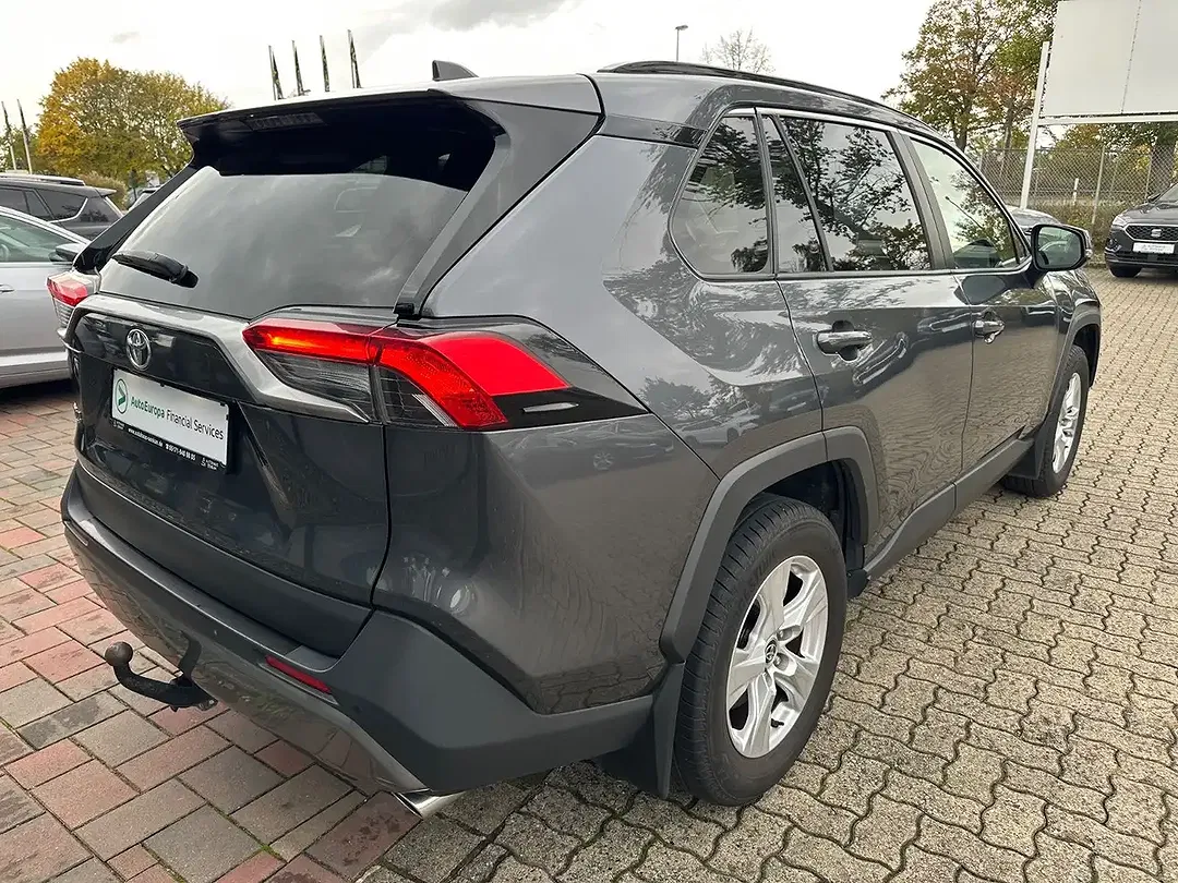 Toyota RAV 4 - Thumbnail 7