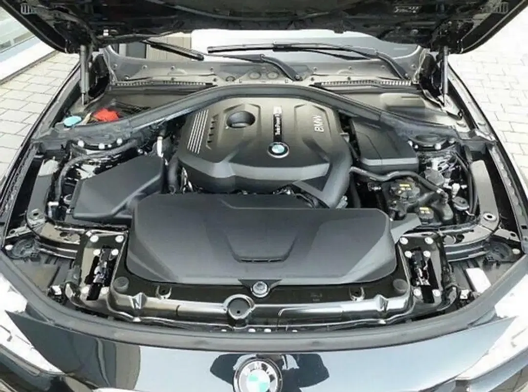 BMW 320 - Thumbnail 11