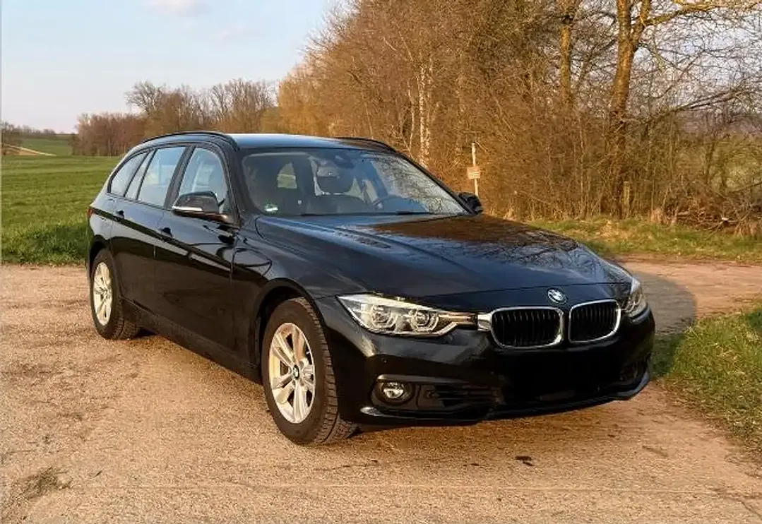 BMW 320 - Thumbnail 2
