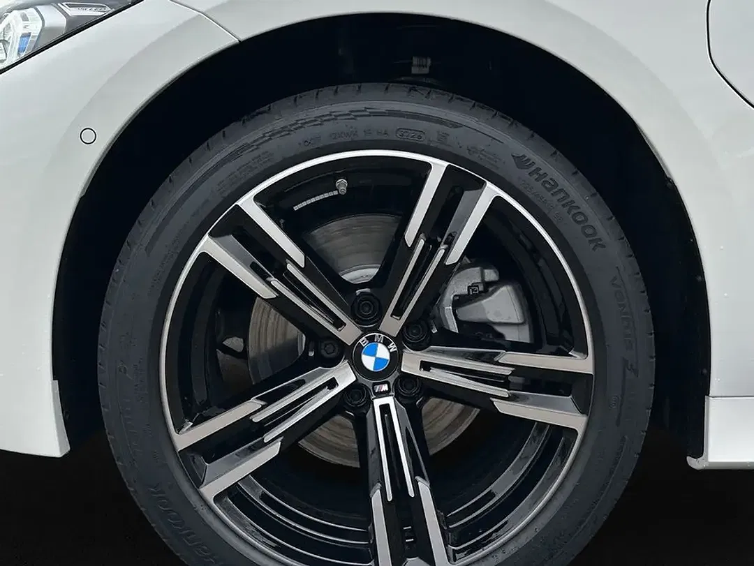 BMW 330 - Thumbnail 7