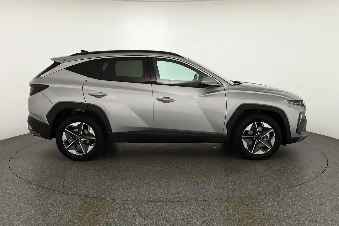 Hyundai TUCSON - Thumbnail 5