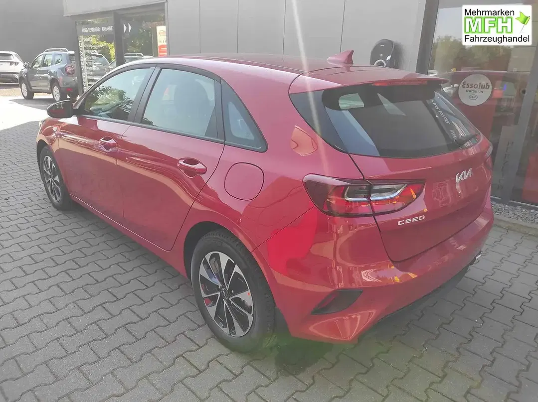 Kia Ceed / cee'd - Thumbnail 6