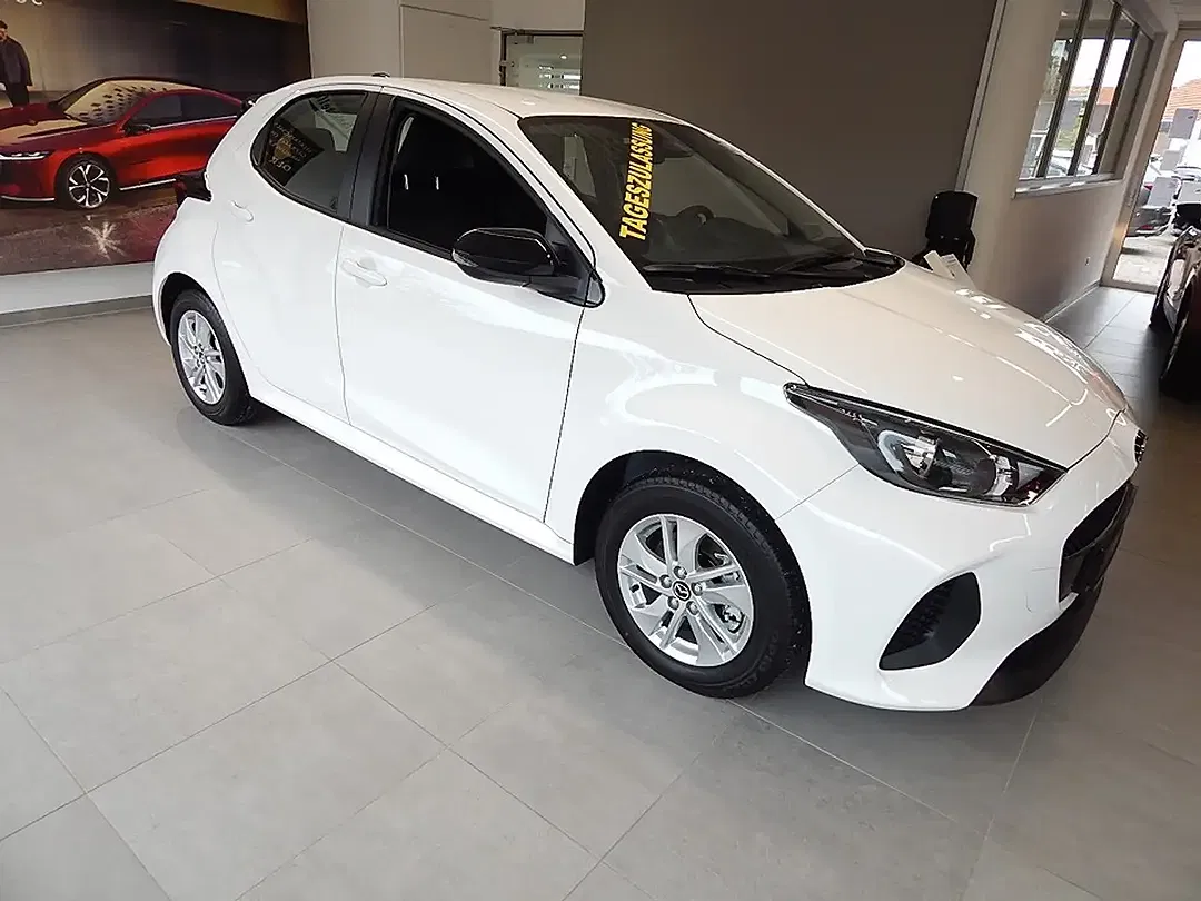 Mazda 2 - Thumbnail 4
