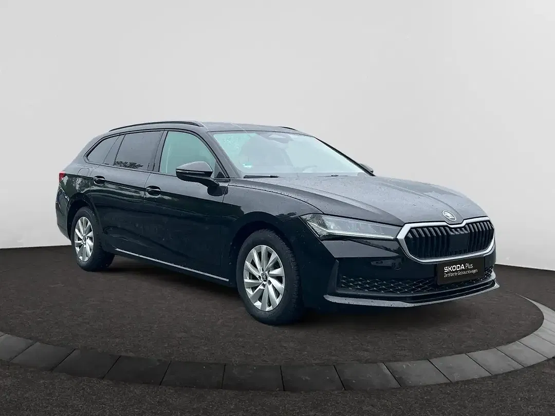 Skoda Superb - Thumbnail 7