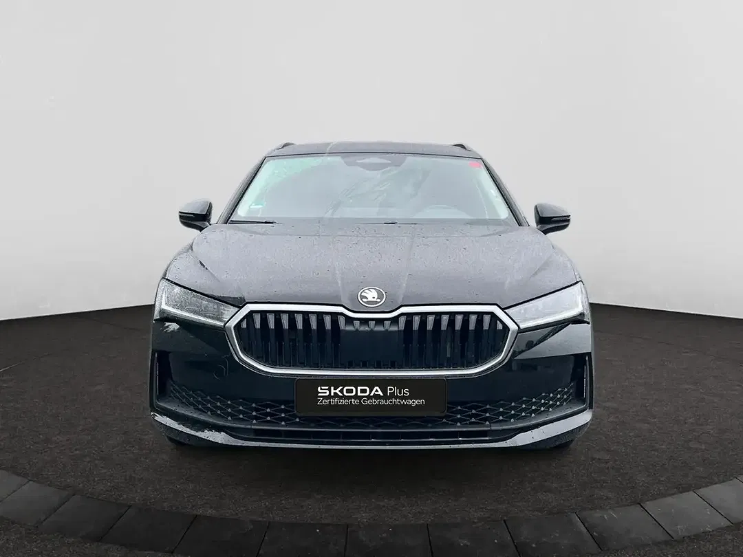 Skoda Superb - Thumbnail 8