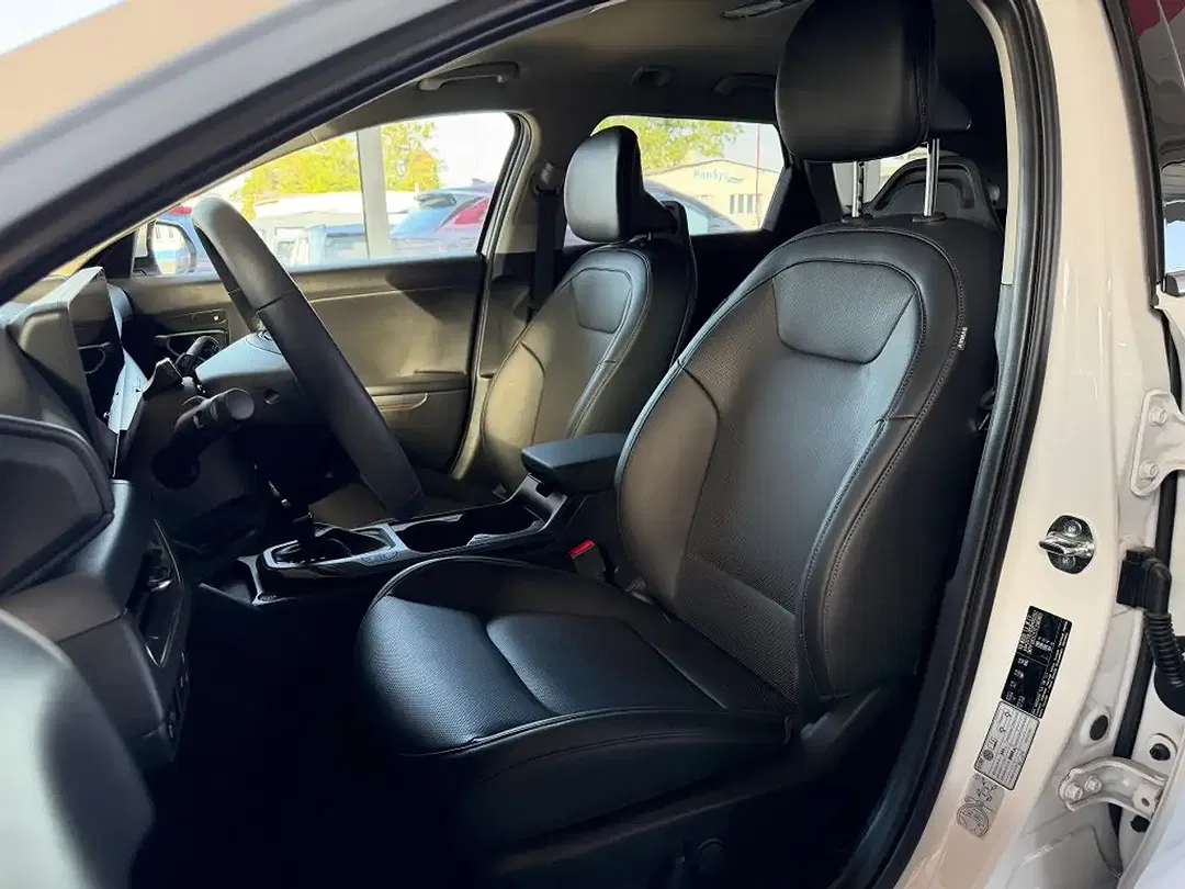 Kia K4 - Thumbnail 6