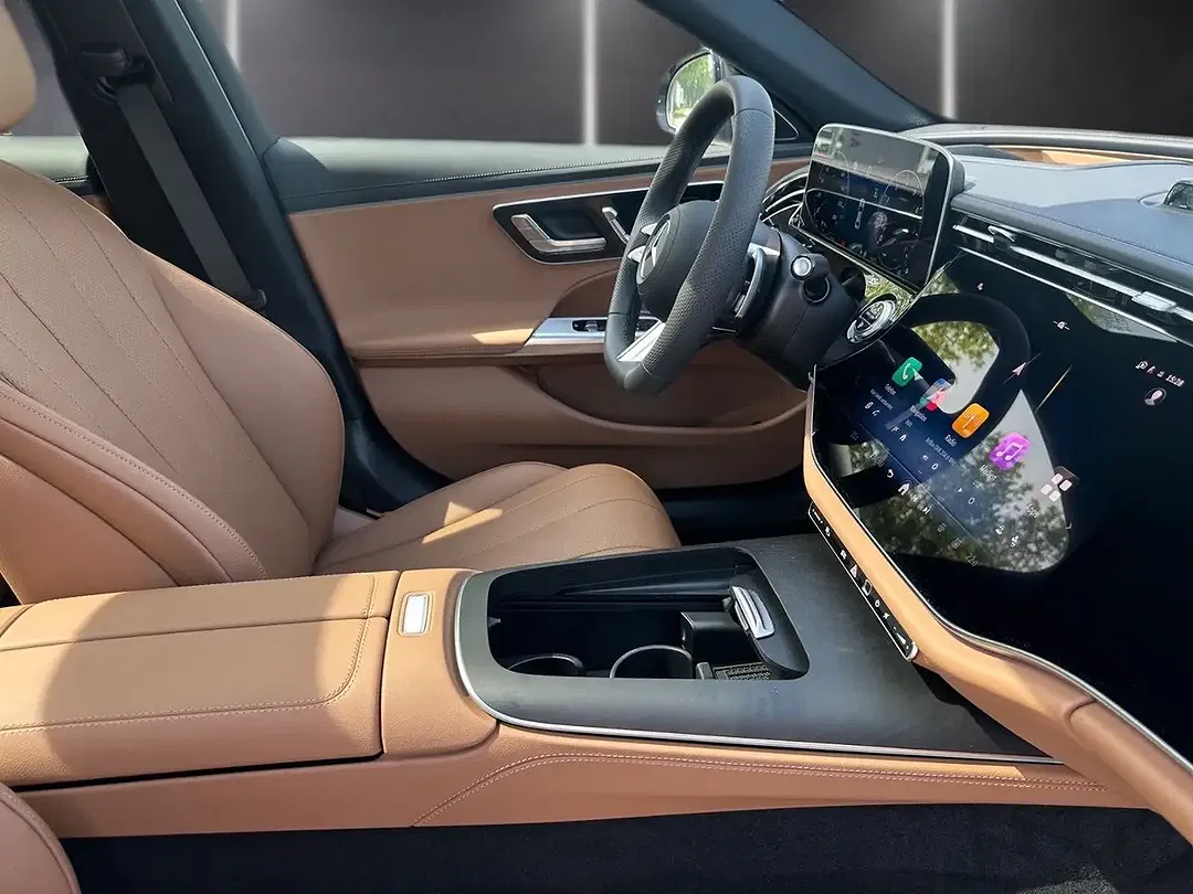 Mercedes-Benz E 200 - Thumbnail 25