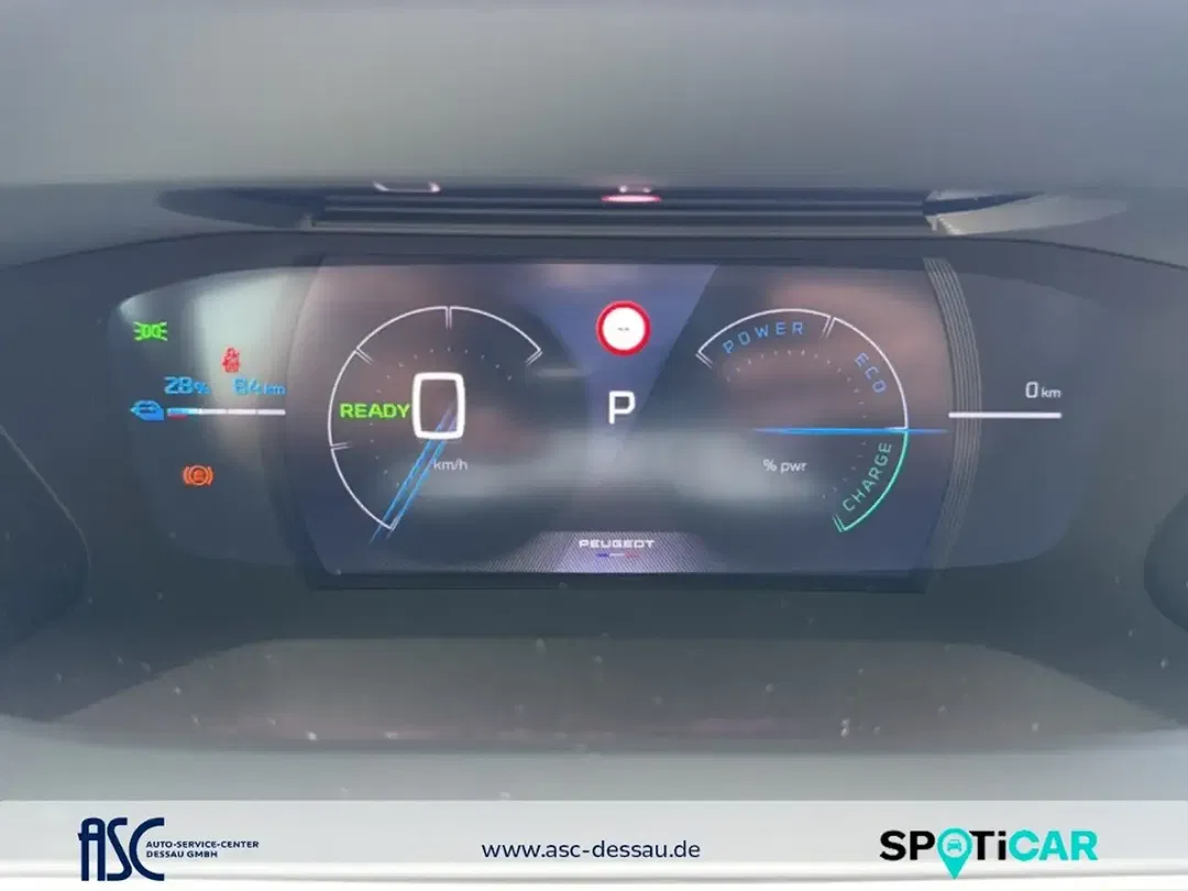 Peugeot 208 - Thumbnail 10