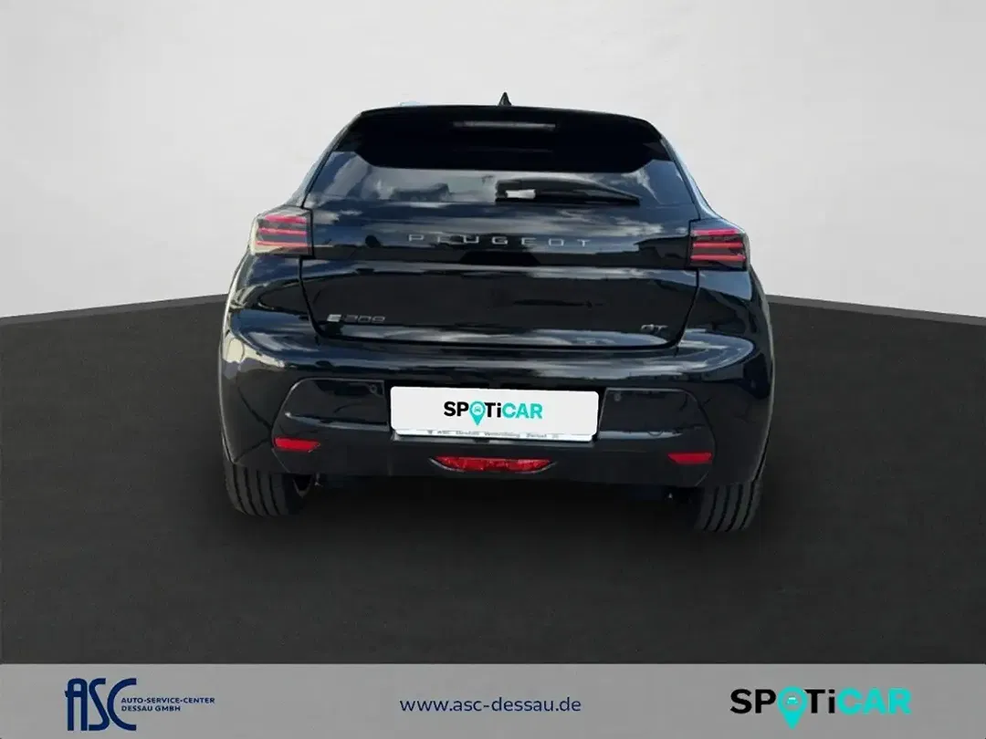 Peugeot 208 - Thumbnail 5