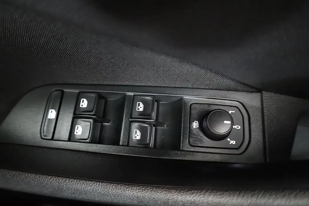 Skoda Kamiq - Thumbnail 7