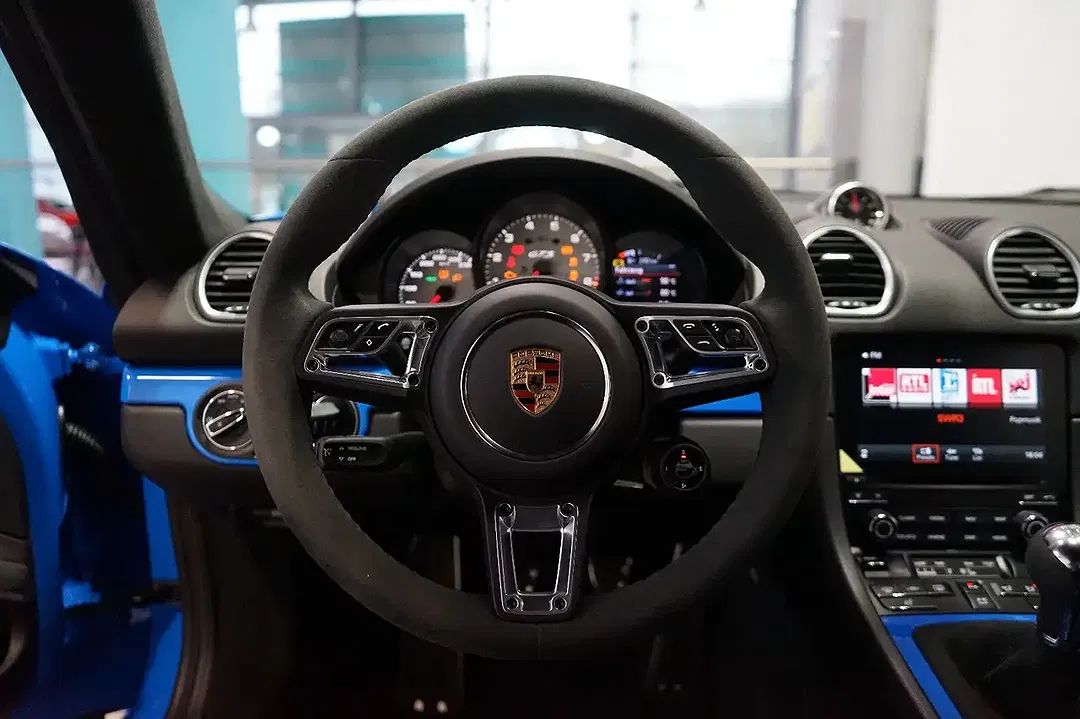 Porsche Cayman - Thumbnail 15