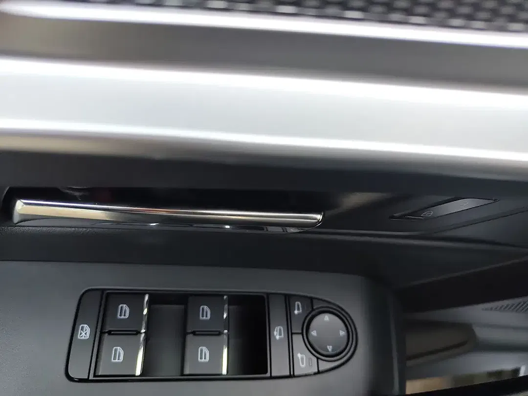 Mazda CX-60 - Thumbnail 12