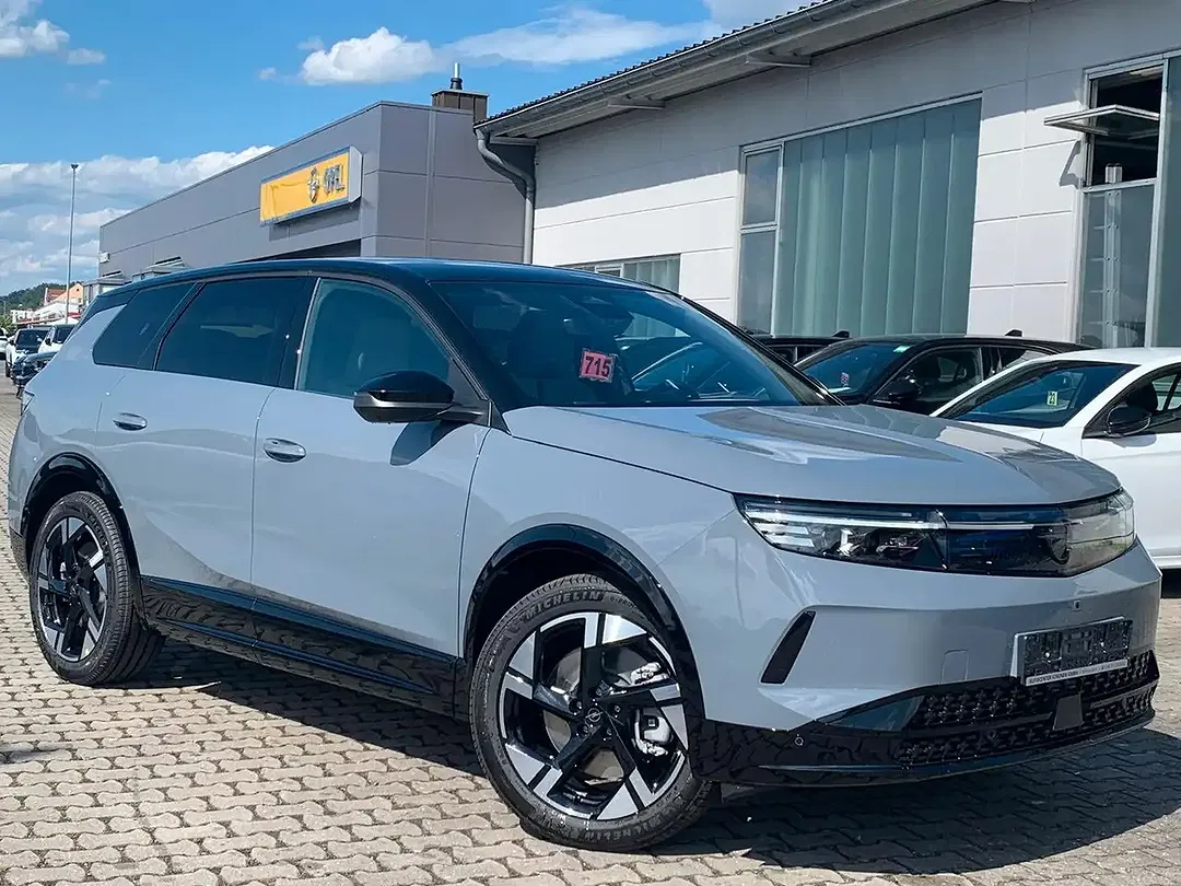 Opel Grandland X - Thumbnail 2