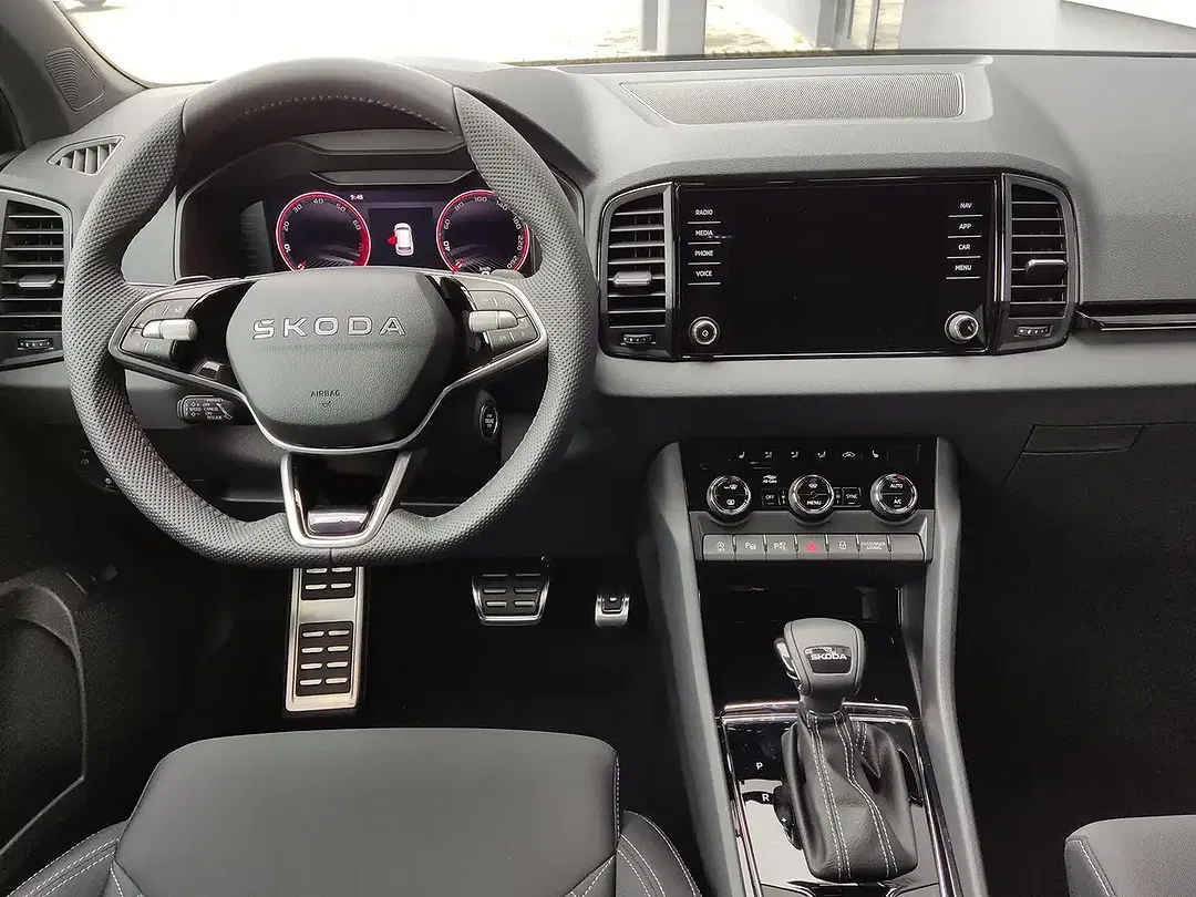 Skoda Karoq - Thumbnail 6
