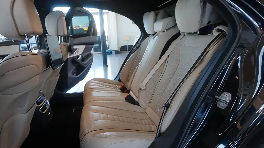 Mercedes-Benz S 560 - Thumbnail 13
