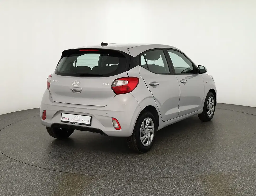 Hyundai i10 - Thumbnail 4
