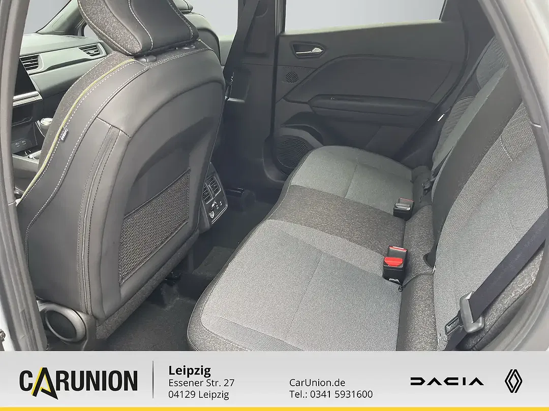 Renault Captur - Thumbnail 8