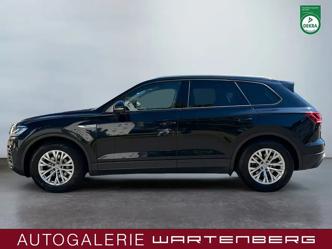 Volkswagen Touareg - Thumbnail 2