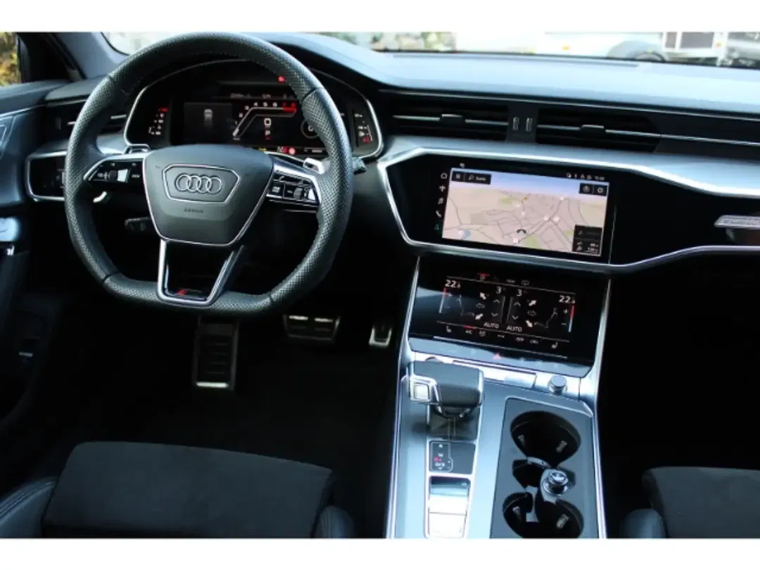 Audi RS6 - Thumbnail 11