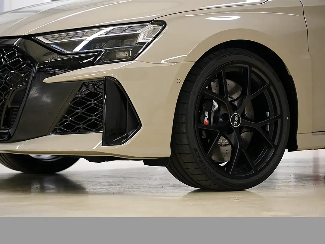 Audi RS3 - Thumbnail 5