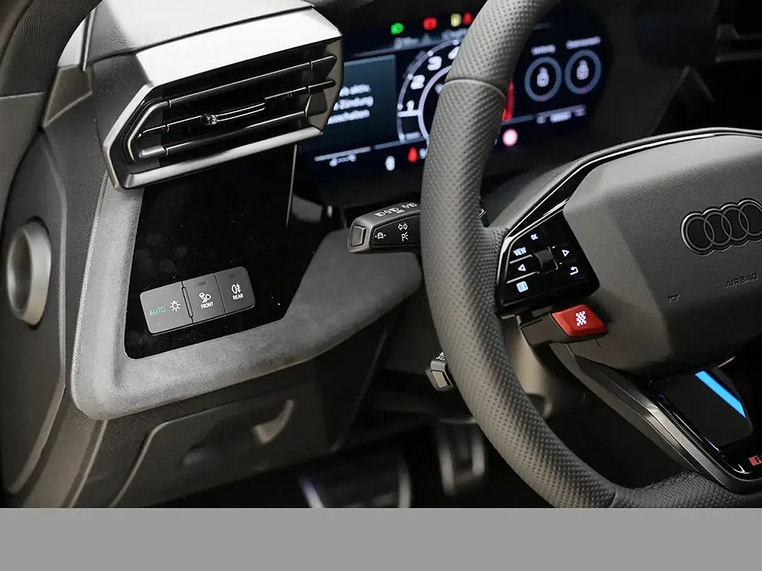 Audi RS3 - Thumbnail 9