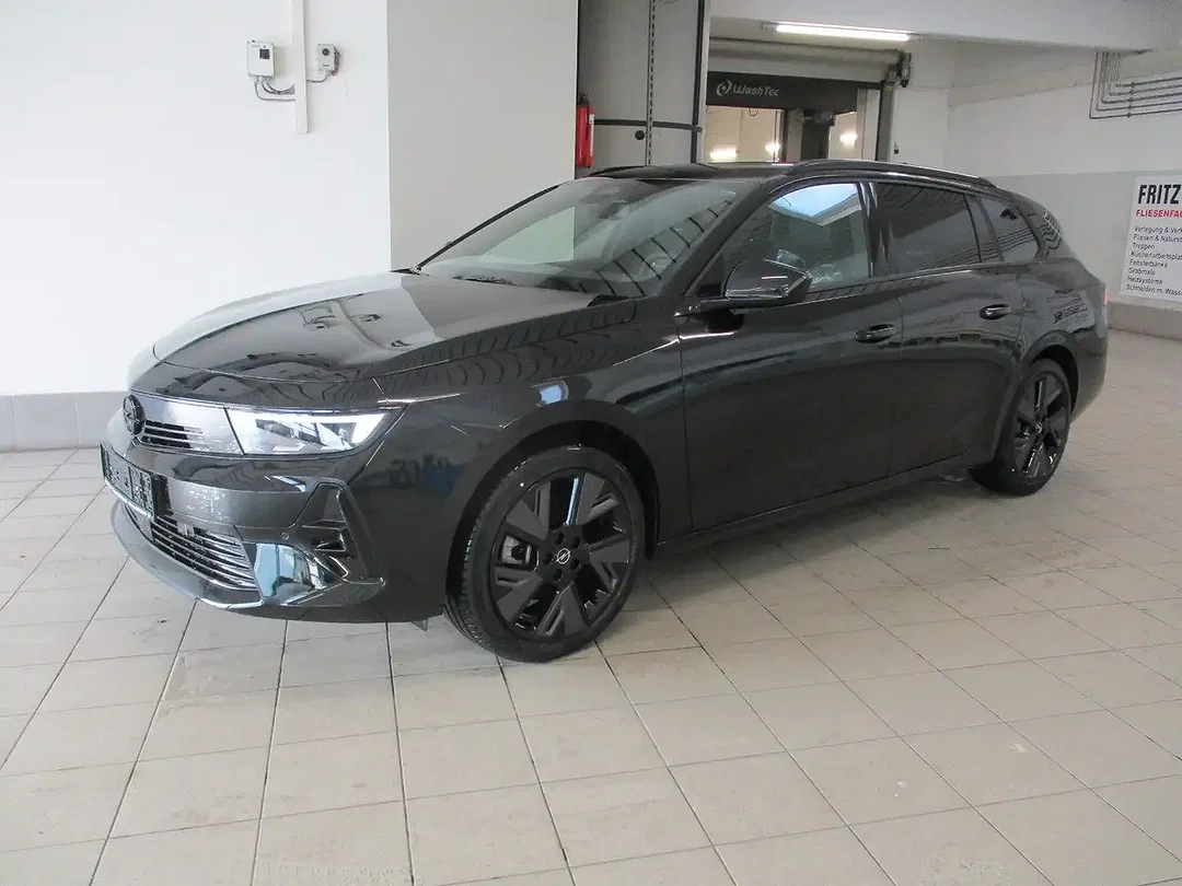 Opel Astra - Afbeelding 1