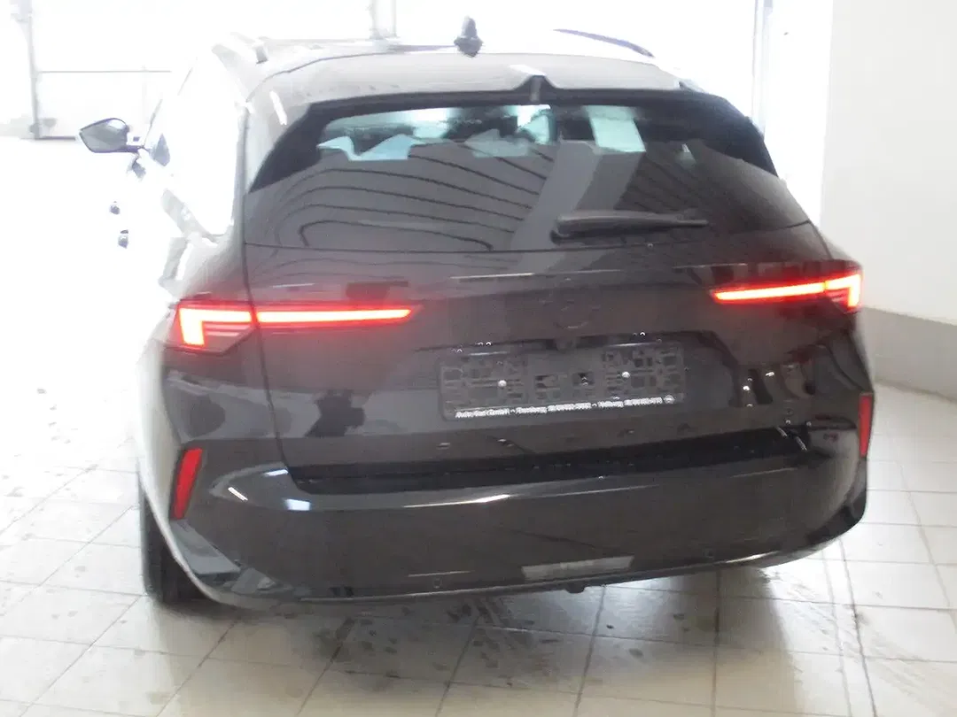 Opel Astra - Thumbnail 5