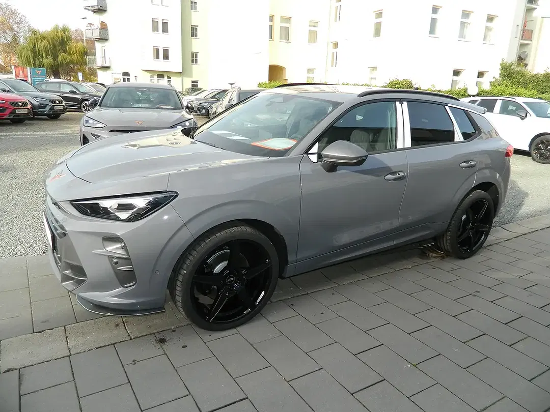 CUPRA Terramar - Thumbnail 3