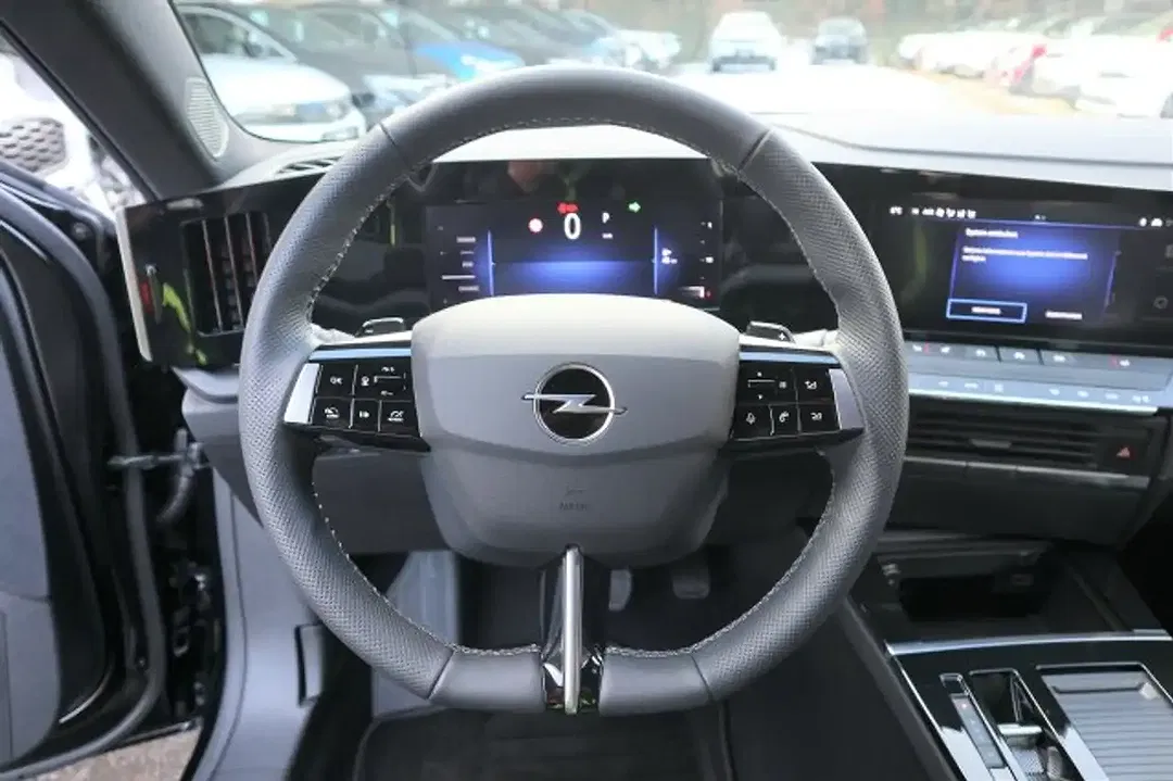 Opel Astra - Thumbnail 10