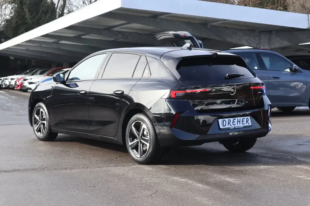 Opel Astra - Thumbnail 4