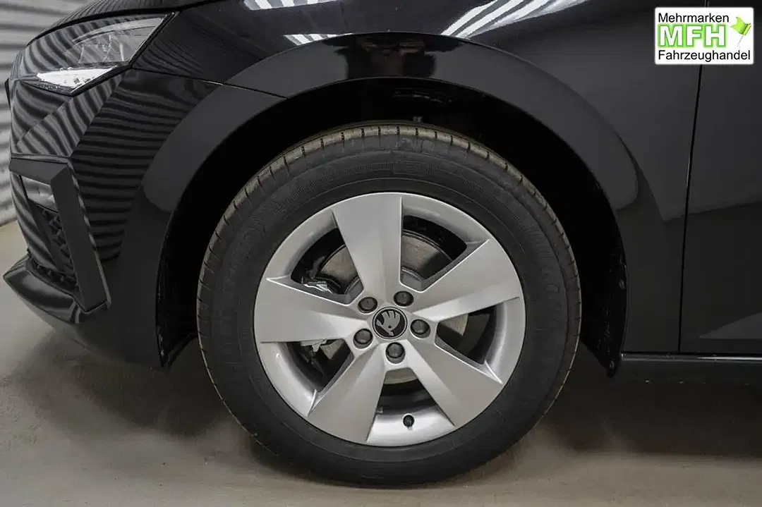 Skoda Scala - Thumbnail 5