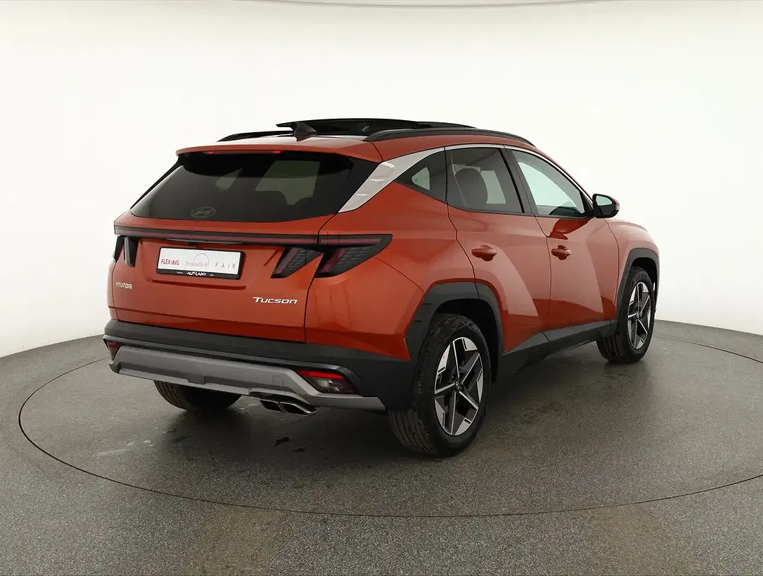 Hyundai TUCSON - Thumbnail 4