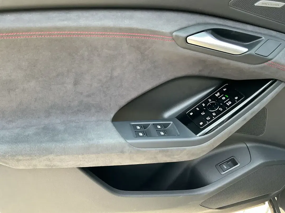 Audi SQ6 e-tron - Thumbnail 14
