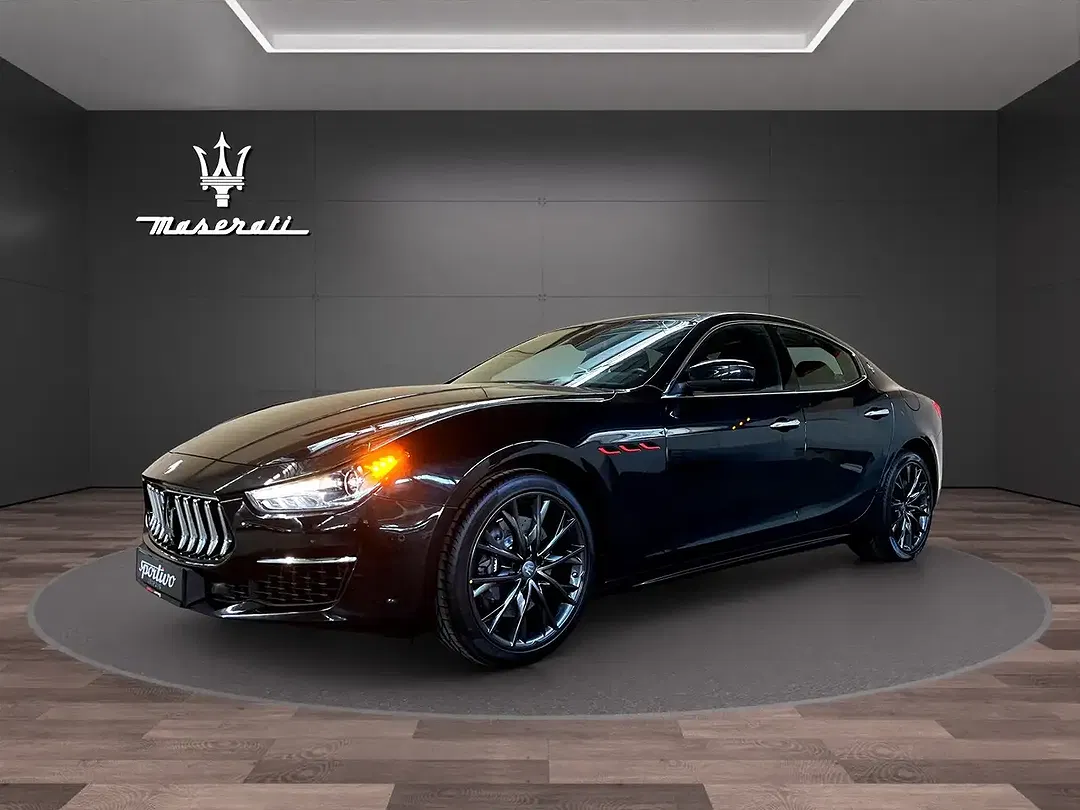 Maserati Ghibli - Thumbnail 2